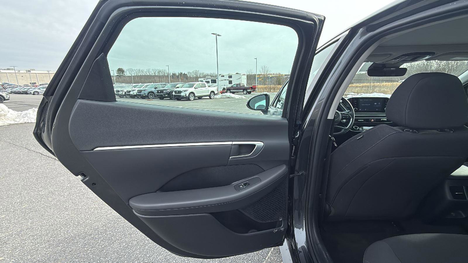 Certified 2022 Hyundai Sonata SEL w/ Convenience Package image 22