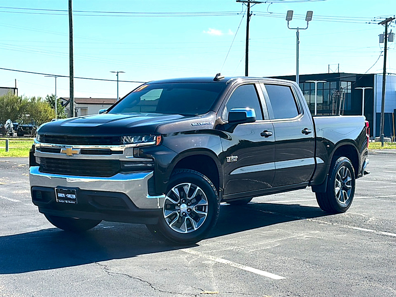 Used 2019 Chevrolet Silverado 1500 LT w/ Texas Edition RWD image 2
