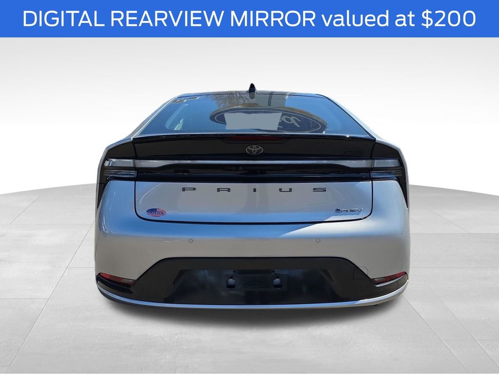 Used 2025 Toyota Prius Plug-In Hybrid w/ Limited Premium Package image 8