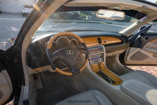 Used 2003 Lexus SC 430 Convertible image 36