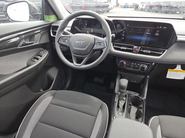 New 2026 Chevrolet TrailBlazer LT w/ Midnight Edition FWD image 26
