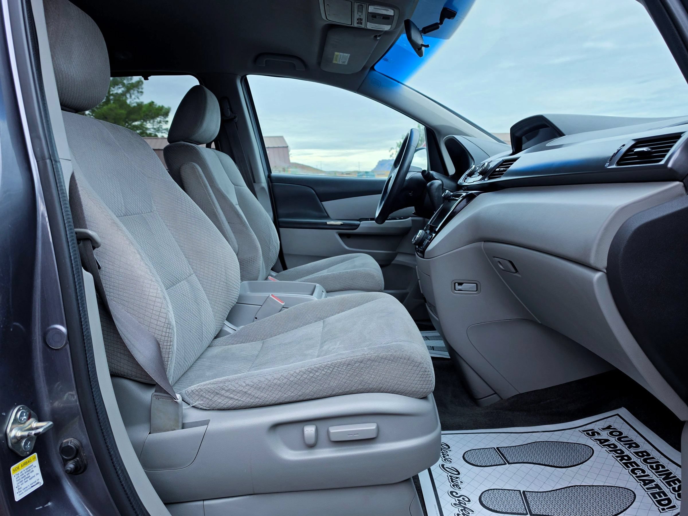 Used 2014 Honda Odyssey EX image 33