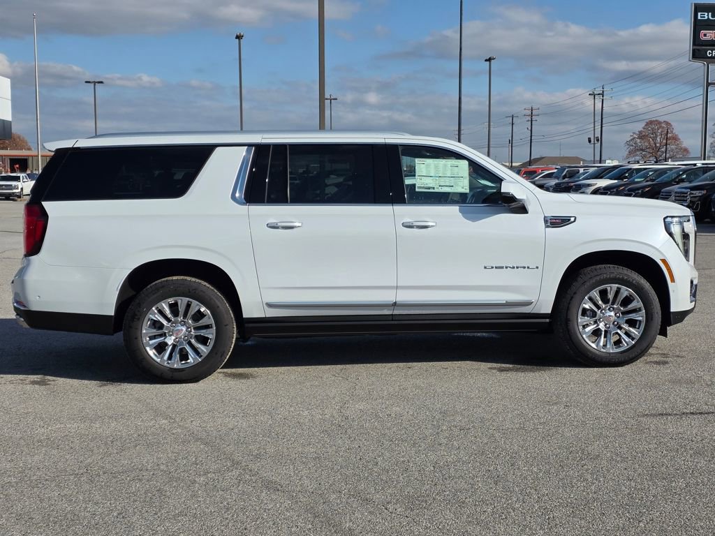 New 2026 GMC Yukon XL Denali w/ Sun & Power Step Package image 9