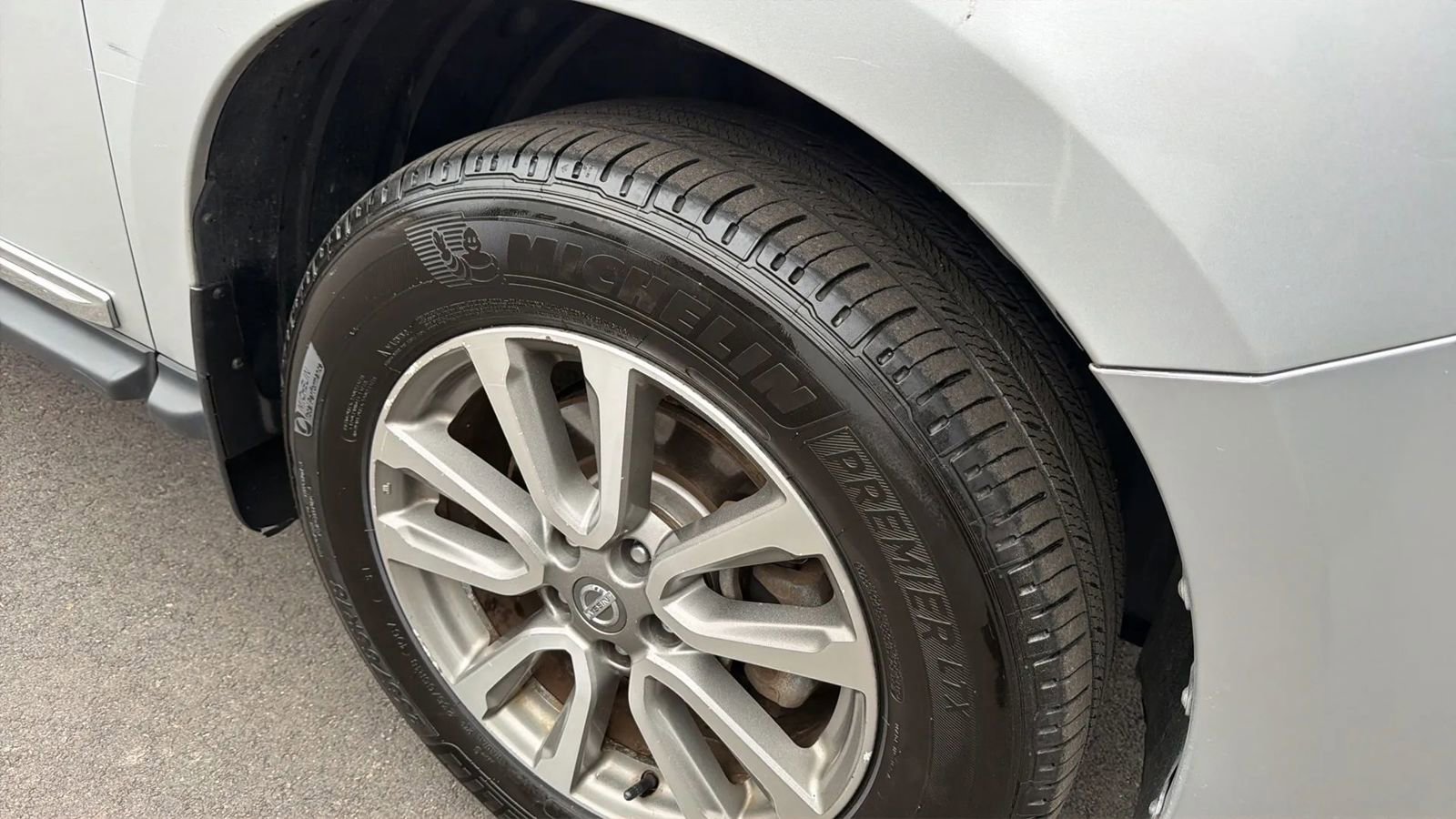 Used 2013 Nissan Pathfinder SL image 9