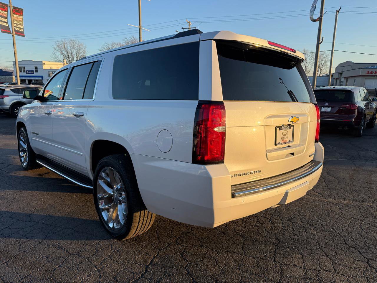 Used 2020 Chevrolet Suburban Premier AWD/4WD image 5