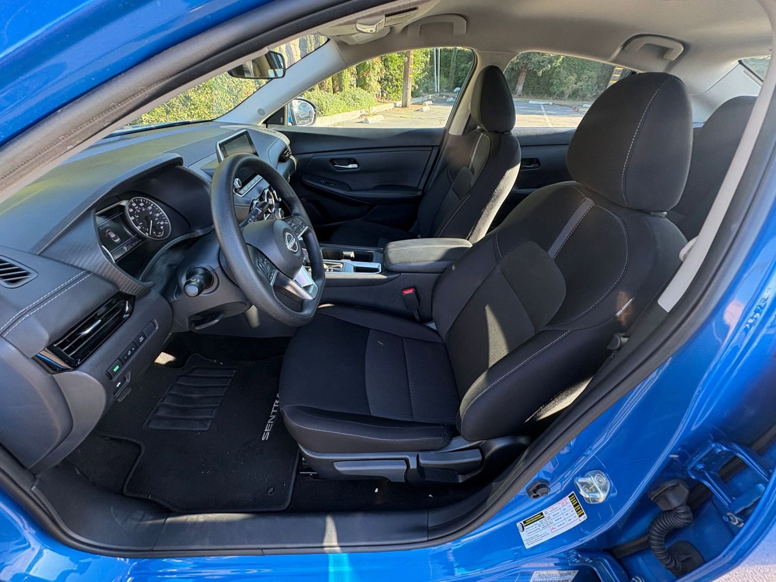 Used 2025 Nissan Sentra SV FWD image 24