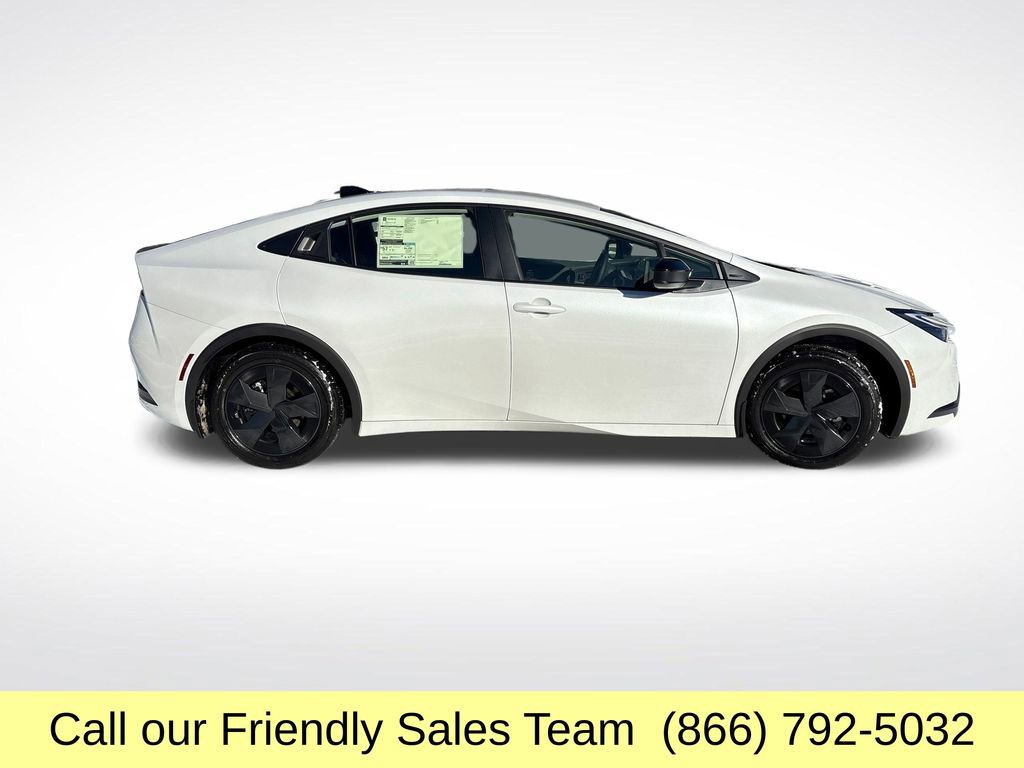 New 2026 Toyota Prius LE FWD image 7