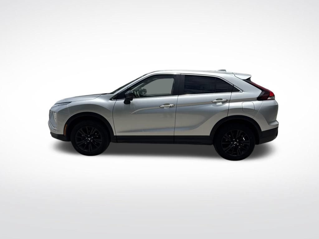 Used 2024 Mitsubishi Eclipse Cross LE AWD/4WD image 8