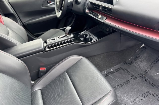 Certified 2026 Toyota Prius Plug-In Hybrid FWD image 20