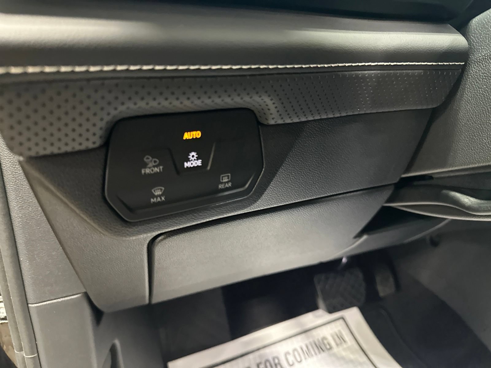 Certified 2026 Volkswagen Atlas SE AWD/4WD image 15
