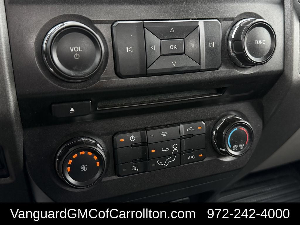 Used 2017 Ford F550 4x4 Regular Cab Super Duty image 18