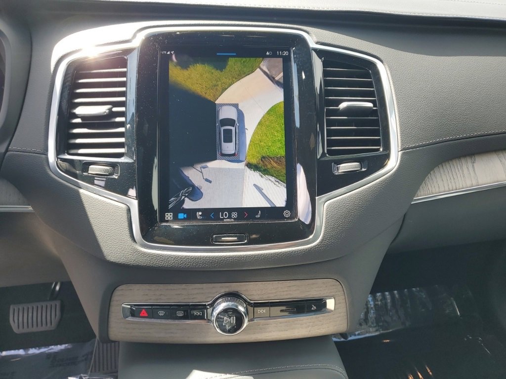 Used 2024 Volvo XC90 B6 Ultimate w/ Protection Package Premier image 21