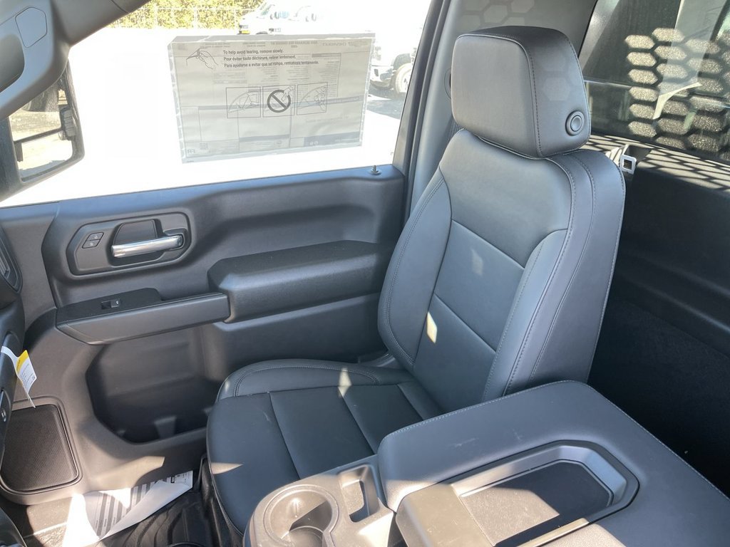 New 2025 Chevrolet Silverado 3500 W/T AWD/4WD image 17