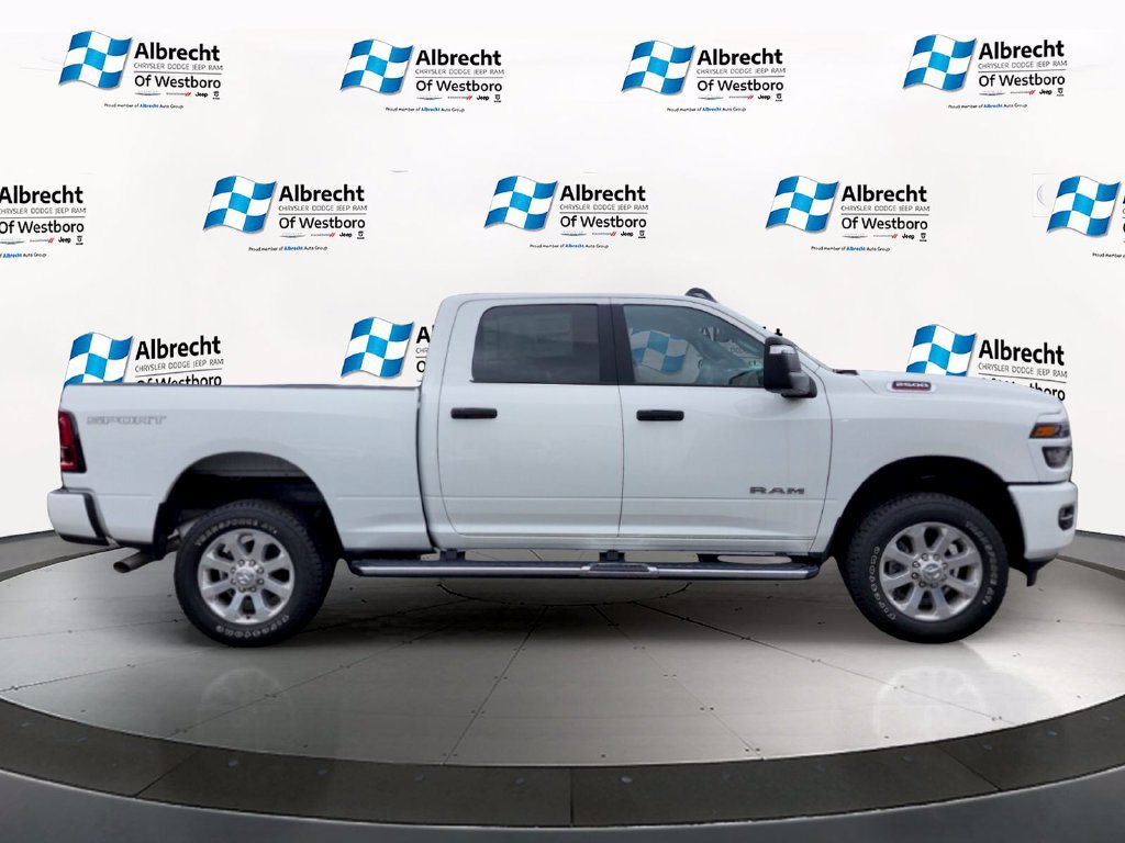 New 2026 RAM 2500 Big Horn AWD/4WD image 6