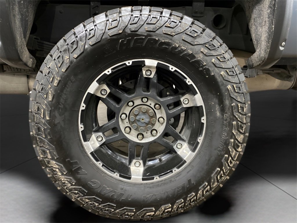 Used 2010 Chevrolet Silverado 2500 LT w/ Interior Plus Package image 21