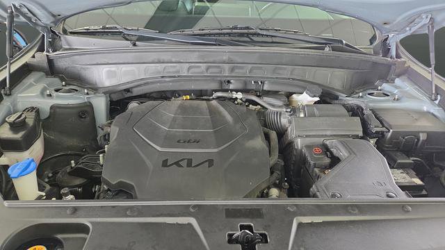 Used 2022 Kia Telluride LX AWD/4WD image 29