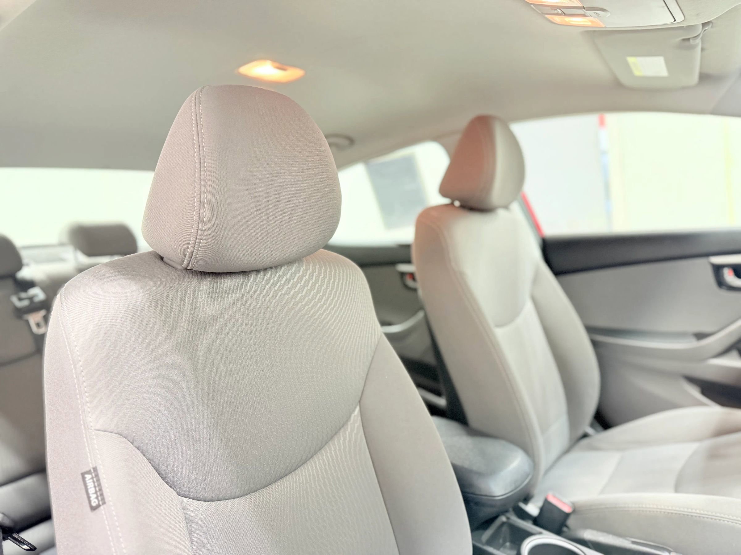 Used 2014 Hyundai Elantra SE image 27