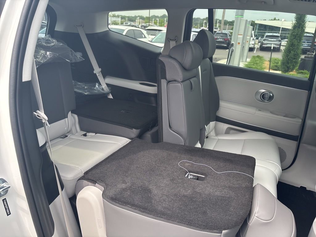 New 2026 Hyundai Ioniq 9 SEL image 13