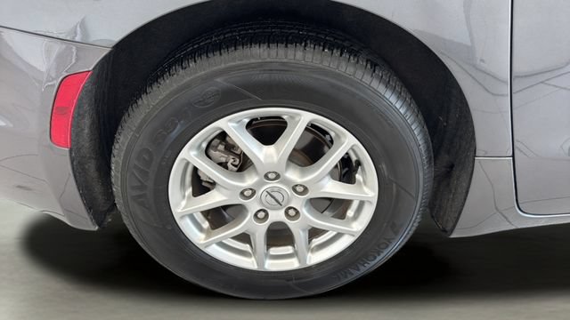 Used 2022 Chrysler Pacifica Touring-L FWD image 27