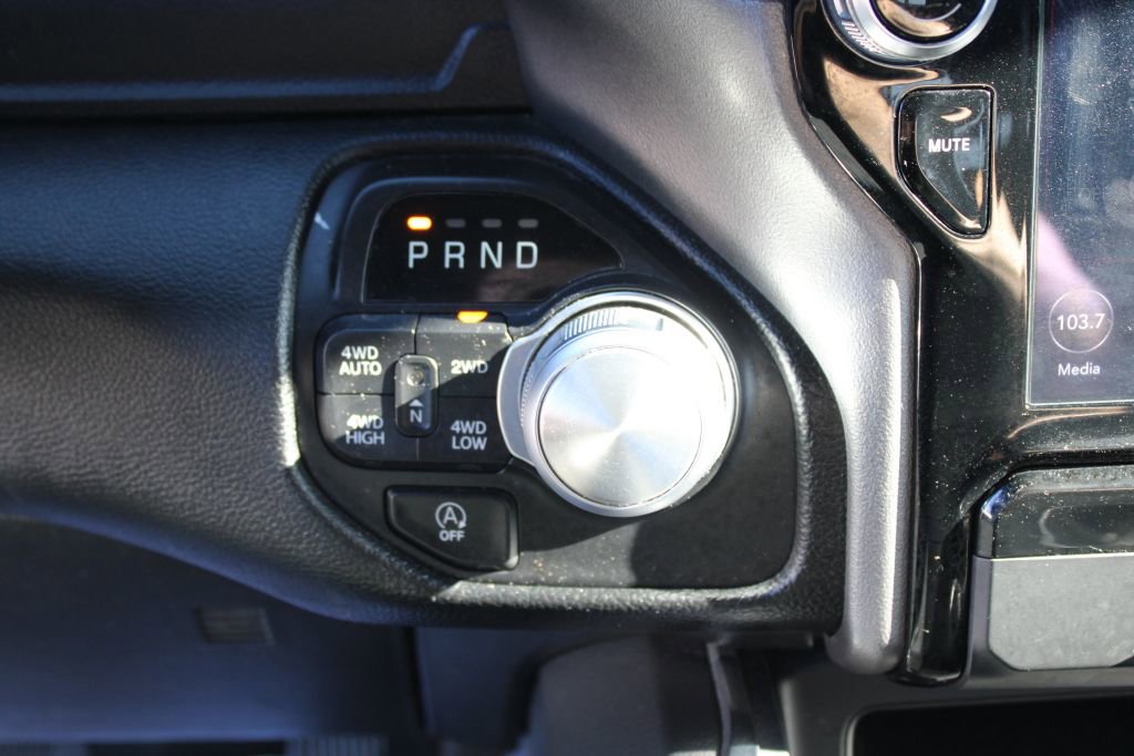 Used 2020 RAM 1500 Laramie image 26