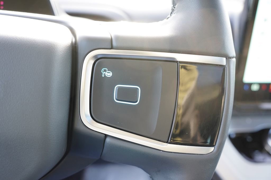 Certified 2025 Ford Expedition Max Active image 39