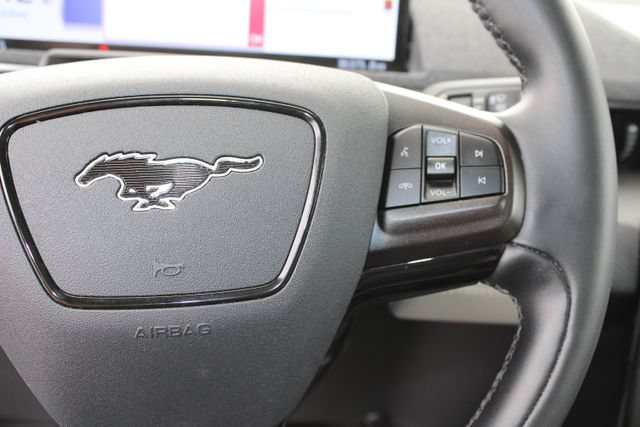 Used 2022 Ford Mustang Mach-E Premium AWD/4WD image 21