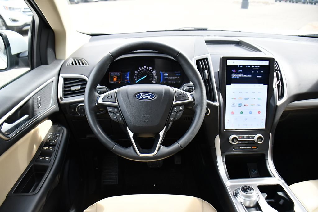 Used 2024 Ford Edge SEL w/ Convenience Package AWD/4WD image 12