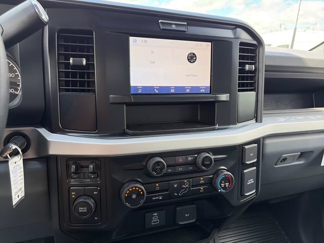 New 2026 Ford F550 4x4 Supercab Super Duty image 14