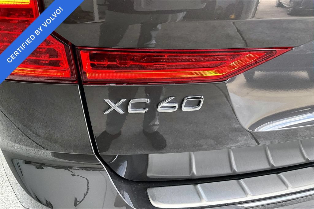 Certified 2023 Volvo XC60 T8 Ultimate w/ Climate Package AWD/4WD image 35