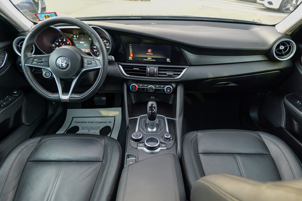 Used 2017 Alfa Romeo Giulia AWD w/ Cold Weather Package image 39