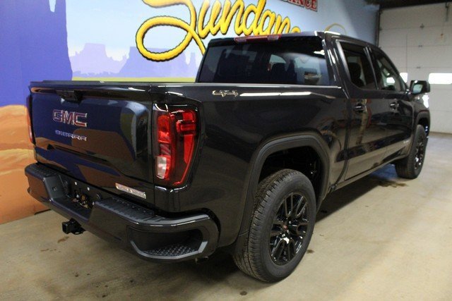 New 2026 GMC Sierra 1500 Elevation image 4