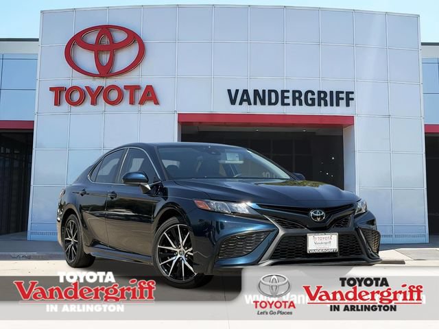 Used 2021 Toyota Camry SE FWD video 1