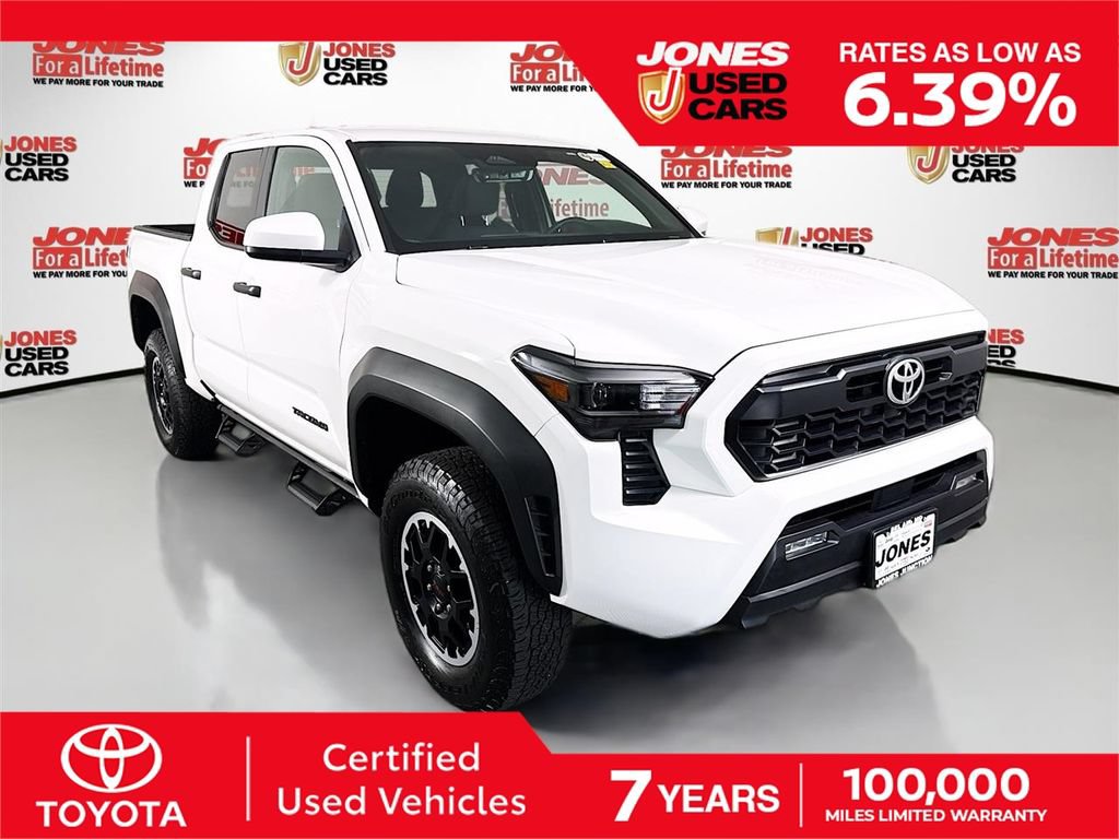 Used 2025 Toyota Tacoma TRD Off-Road AWD/4WD image 1