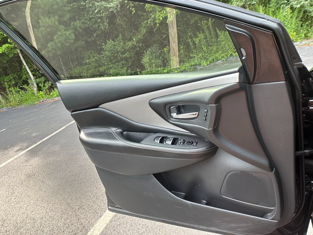 Used 2021 Nissan Murano SL AWD/4WD image 12