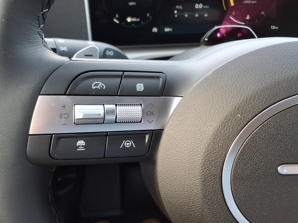 New 2026 Hyundai Tucson Limited FWD image 17