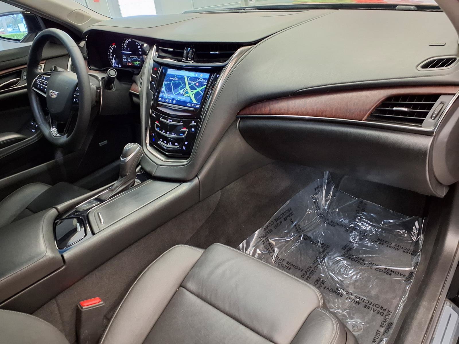 Used 2017 Cadillac CTS Sedan w/ Seating Package RWD image 9