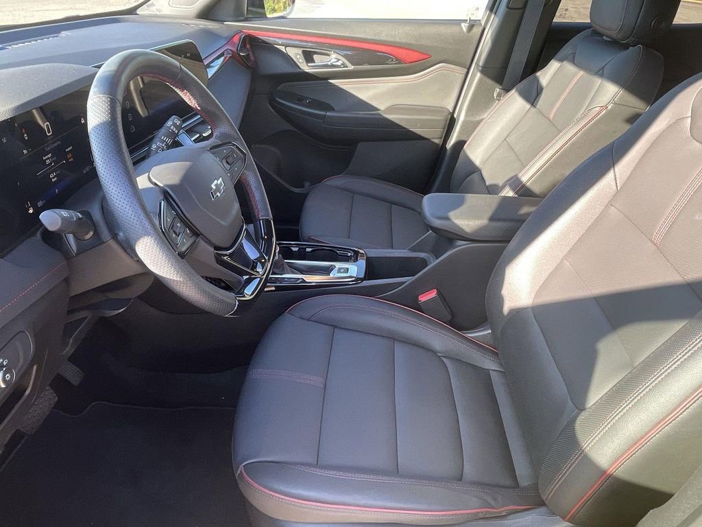 Certified 2024 Chevrolet TrailBlazer RS w/ Driver Confidence Package image 18