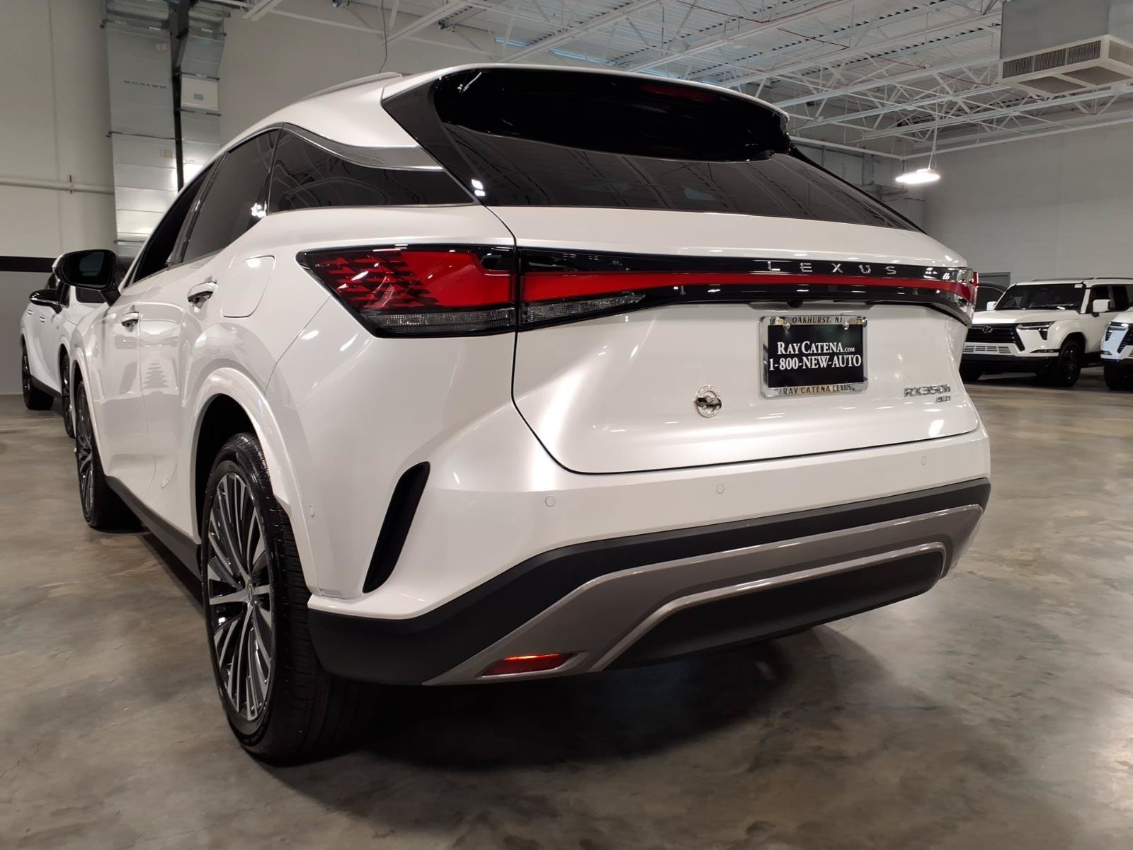 New 2026 Lexus RX 350 w/ Convenience Package AWD/4WD image 14