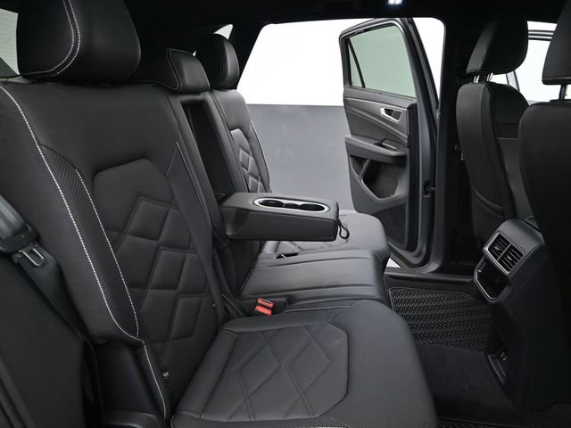 Used 2024 Volkswagen Atlas Cross Sport SE image 20