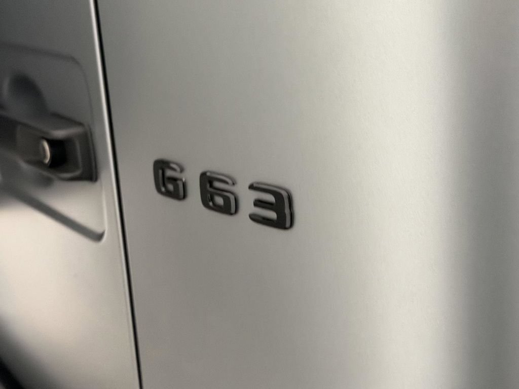 Used 2025 Mercedes-Benz G 63 AMG 4MATIC image 26