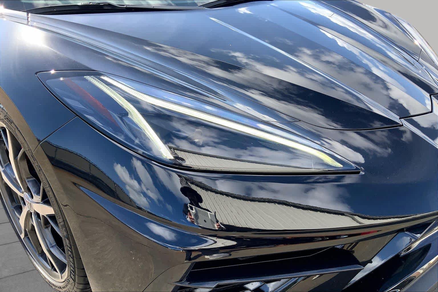 Used 2021 Chevrolet Corvette Stingray Preferred Conv w/ Z51 Performance Package RWD image 23