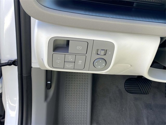 New 2025 Hyundai Ioniq 6 SEL image 16