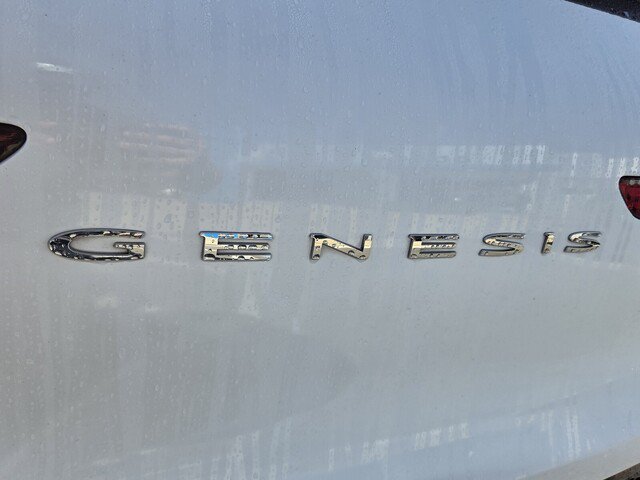 Used 2025 Genesis GV70 2.5T AWD/4WD image 30