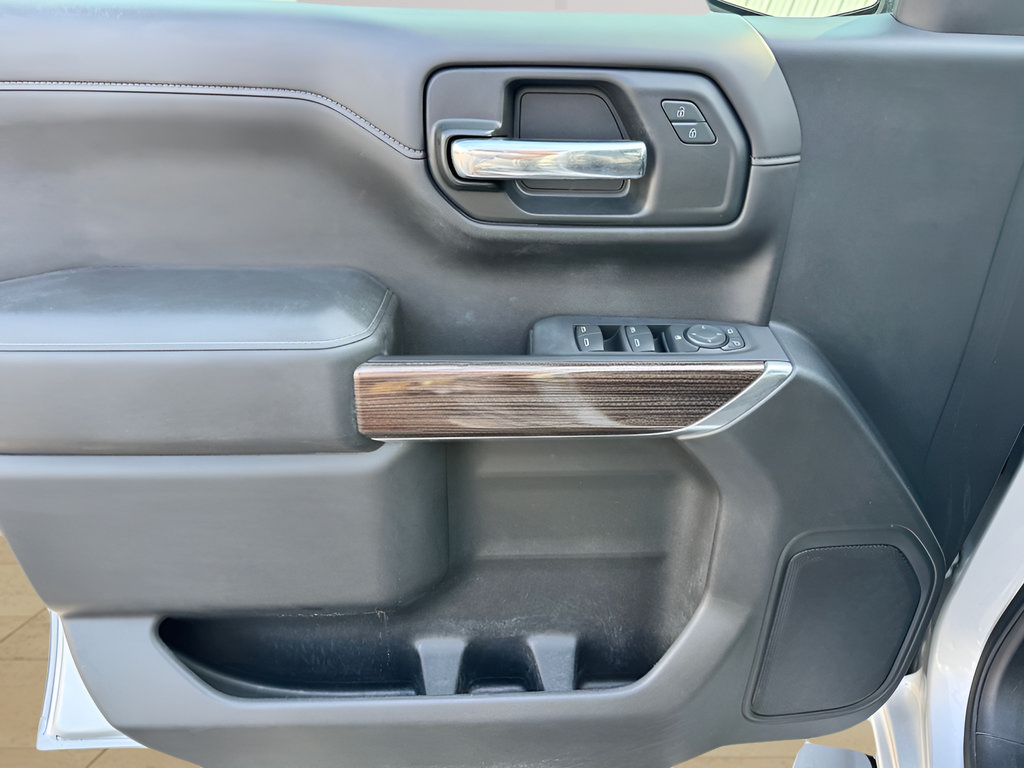 Used 2019 Chevrolet Silverado 1500 LT w/ All-Star Edition AWD/4WD image 31