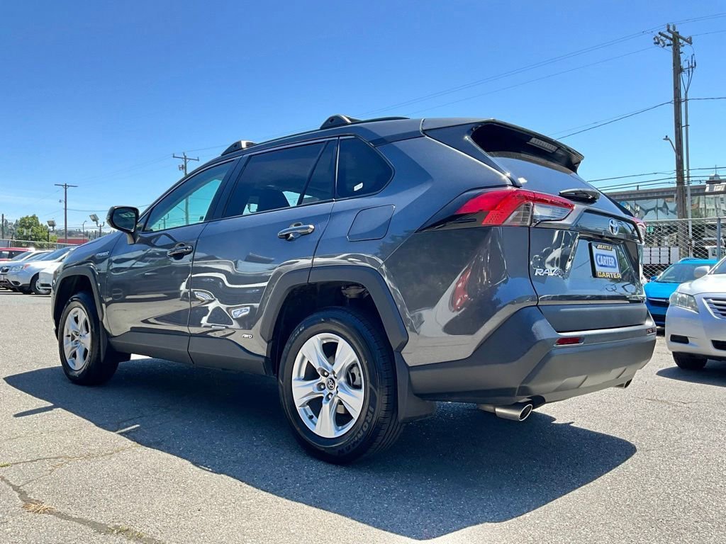 Used 2020 Toyota RAV4 XLE w/ Convenience Package AWD/4WD image 6