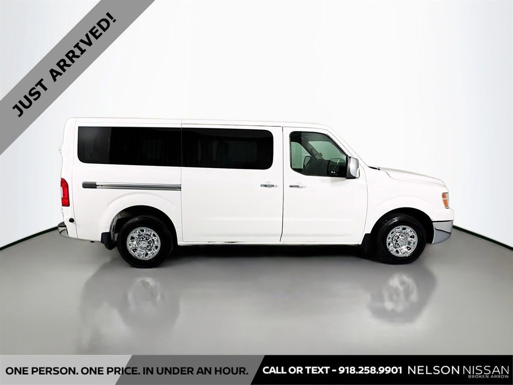Used 2018 Nissan NV 3500 SL RWD image 4