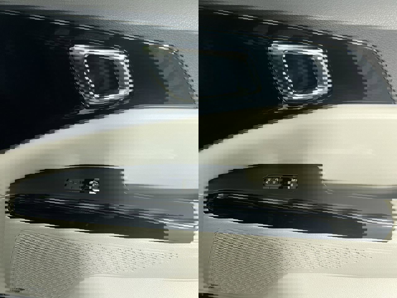 Certified 2024 Kia Carnival SX Prestige image 34