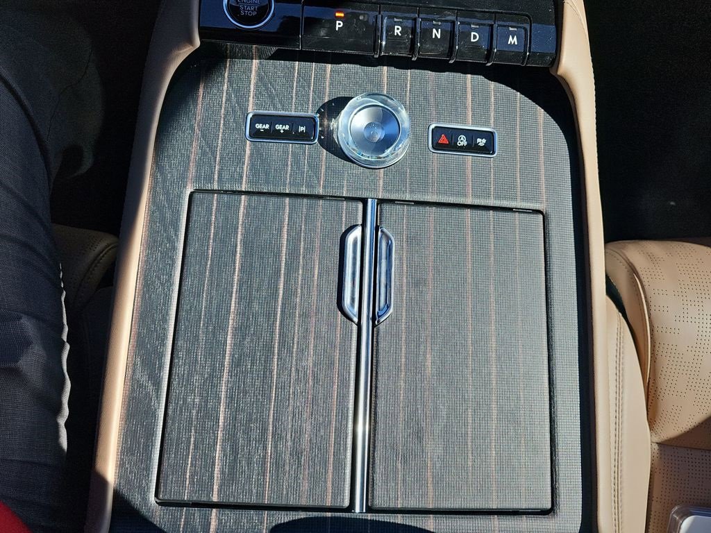 New 2025 Lincoln Navigator Black Label image 33