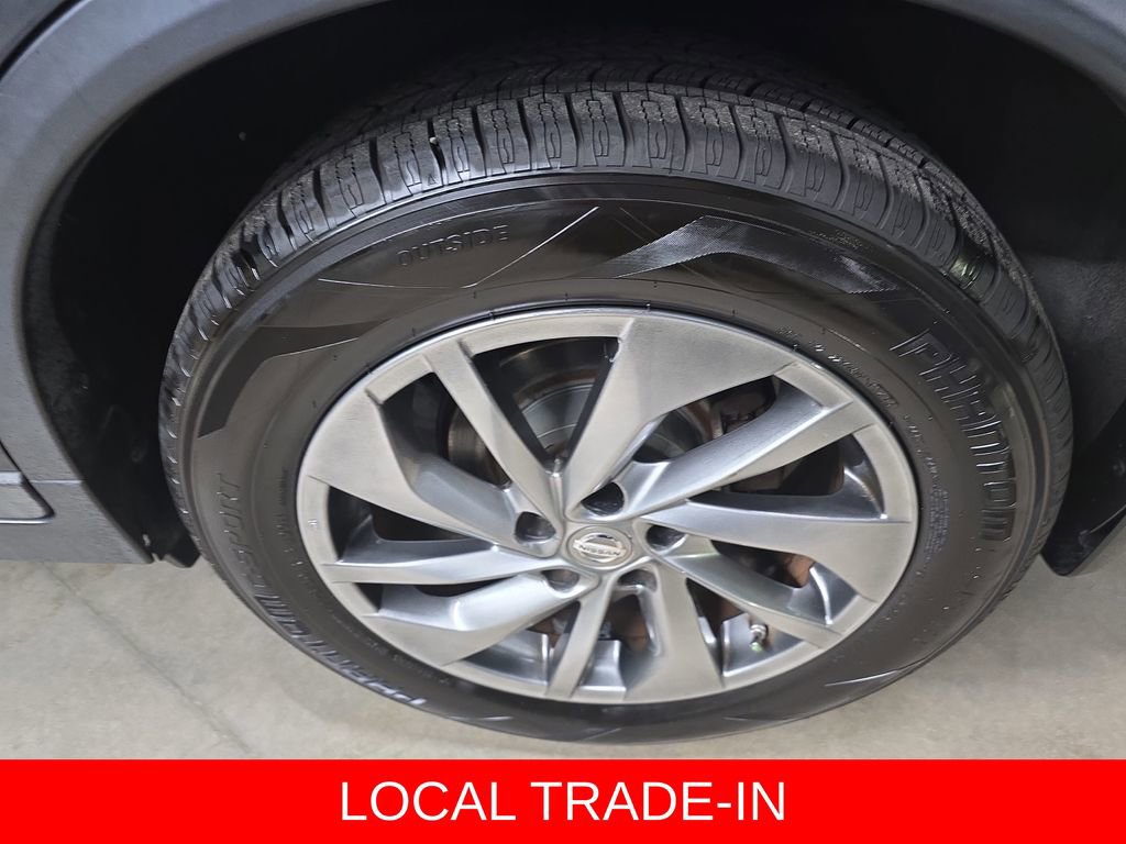 Used 2015 Nissan Rogue SL w/ SL Premium Package image 31