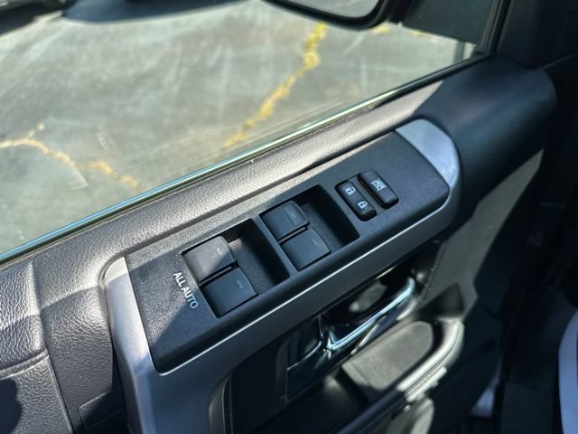 Used 2020 Toyota 4Runner Limited AWD/4WD image 19